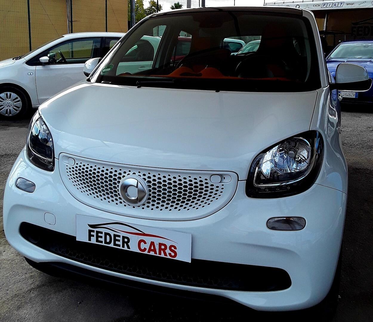 SMART FOUR FOUR PASSION 5P