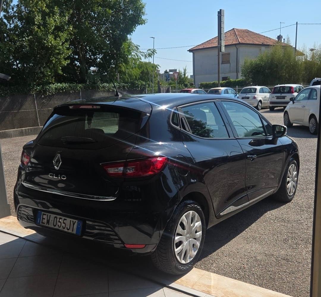 Renault Clio 1.2 75 cv Comfort GPL