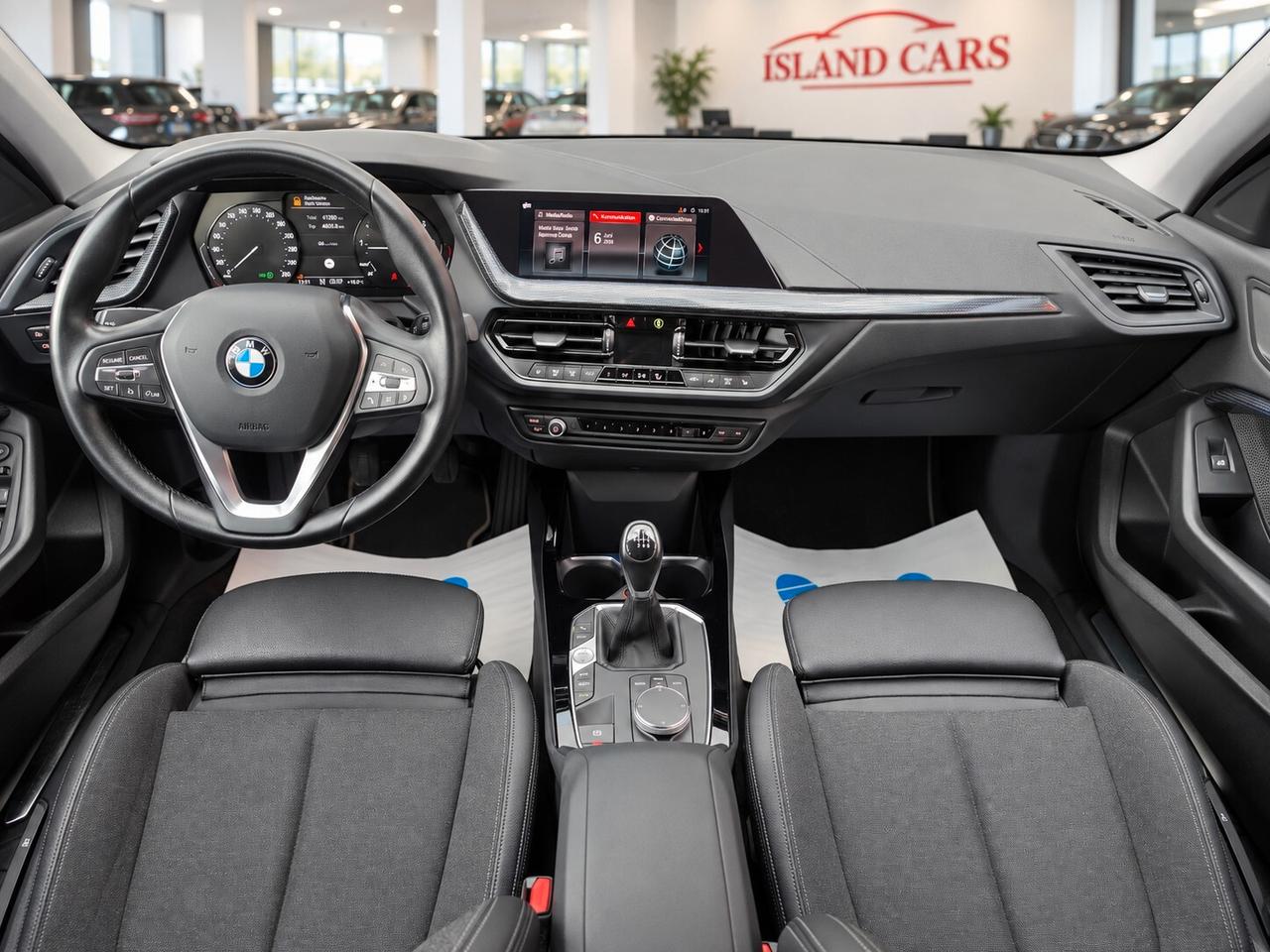 Bmw 118 118i 5p. Sport line