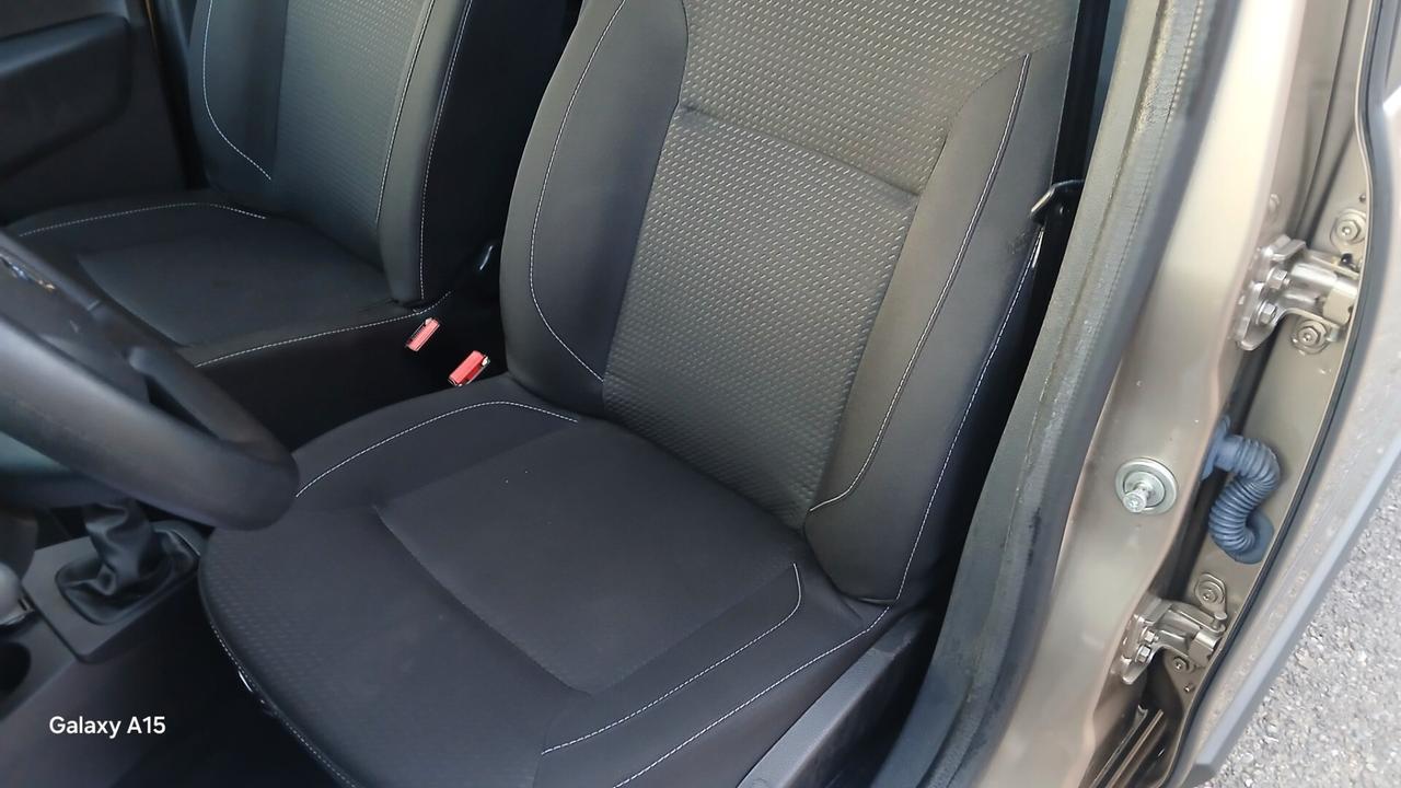 Dacia Lodgy 1.5 Blue dCi 8V 115CV 7p. Techroad