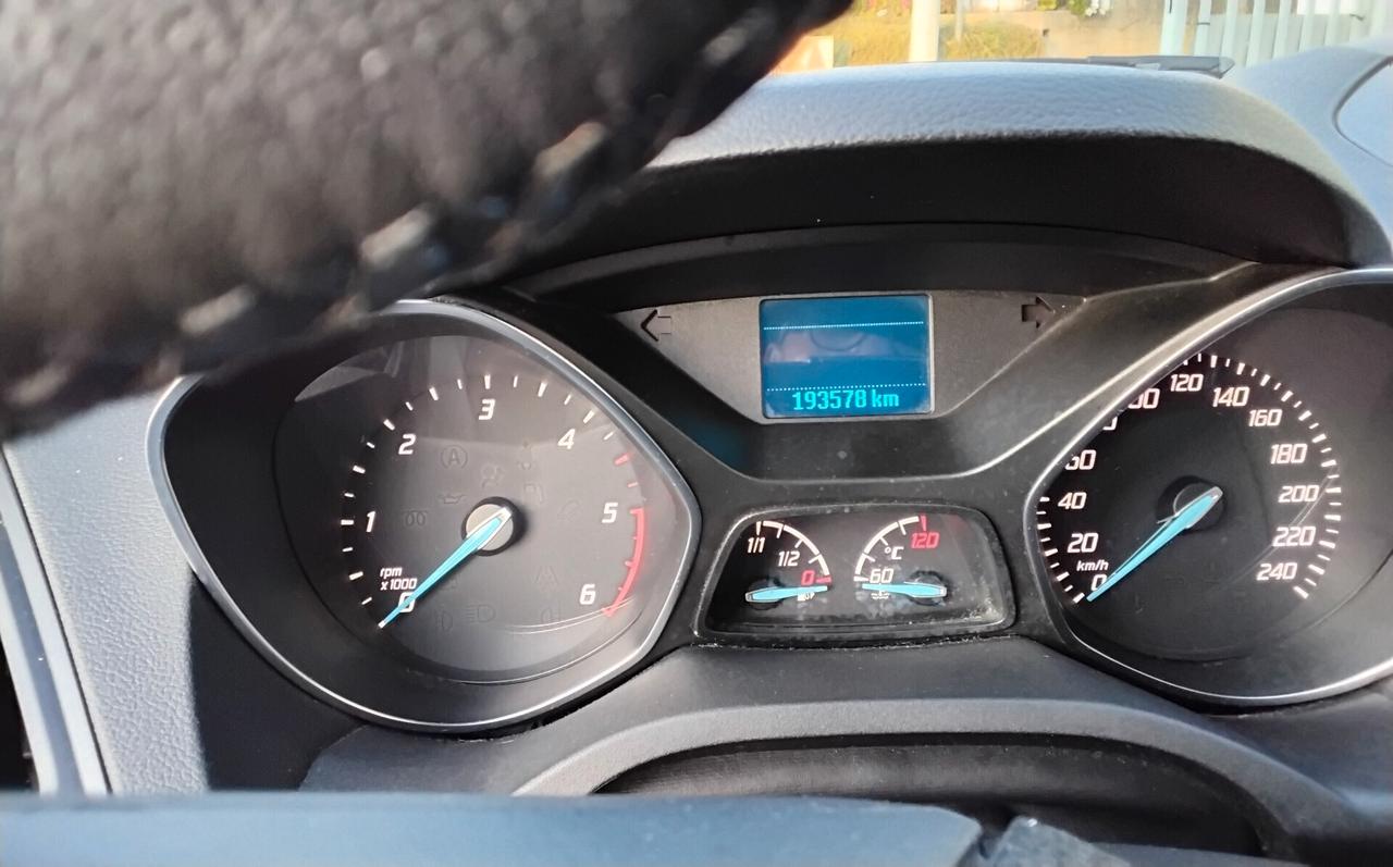 Ford Kuga 2.0 TDCI 120 CV 2WD Titanium