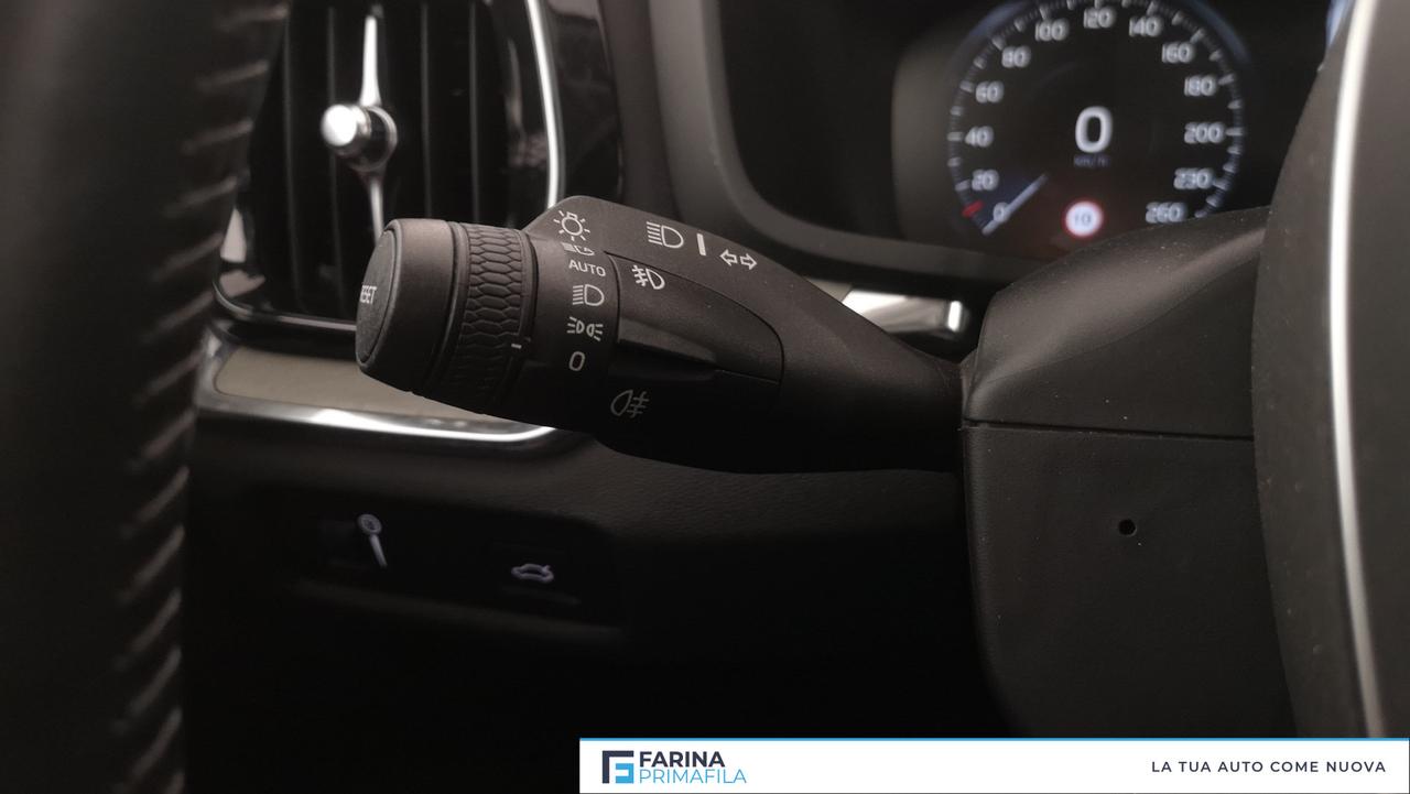 VOLVO V60 II 2019 - V60 2.0 d4 Inscription awd geartronic