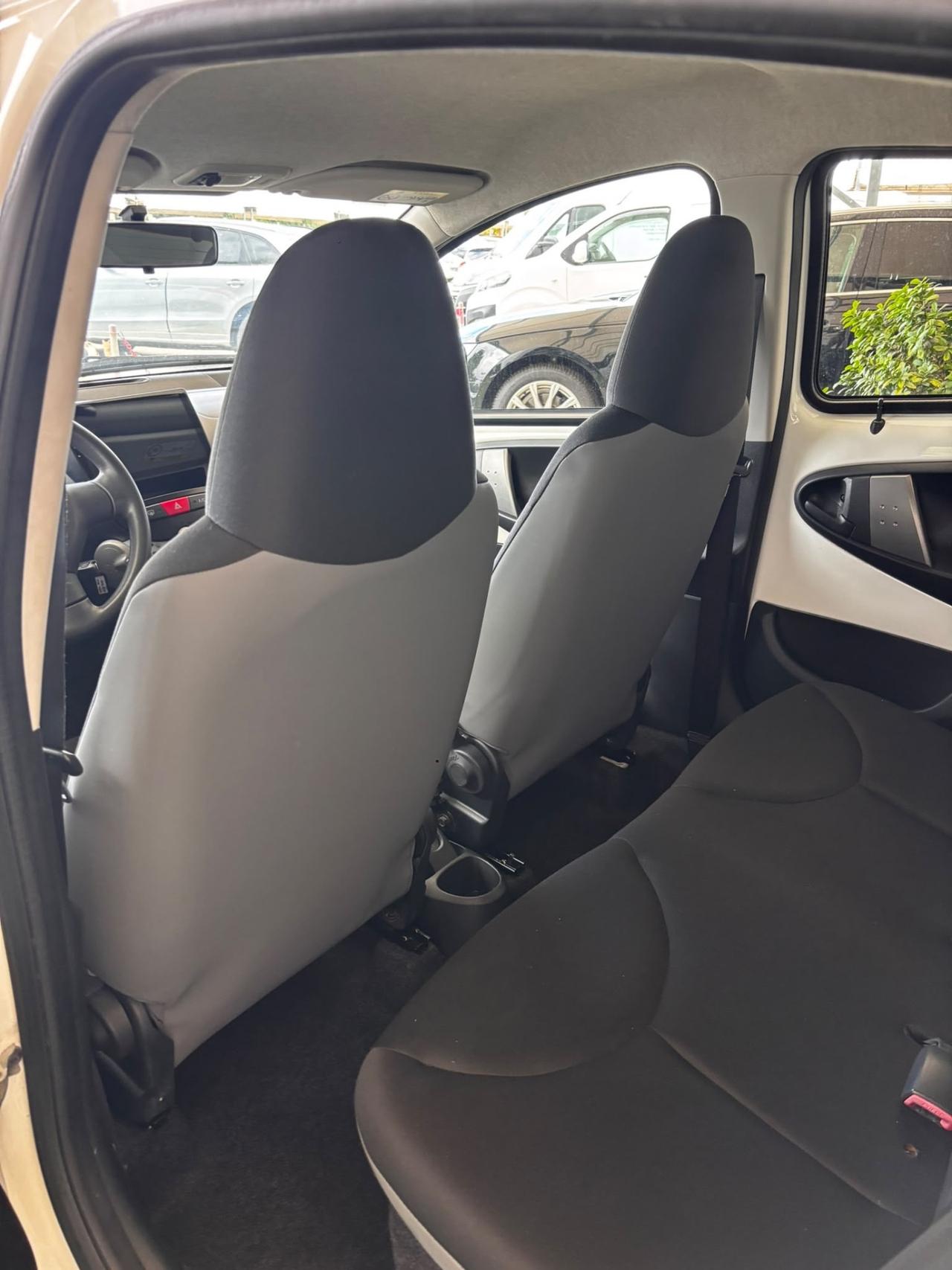 Toyota Aygo 1.0 12V VVT-i 5 porte Edition