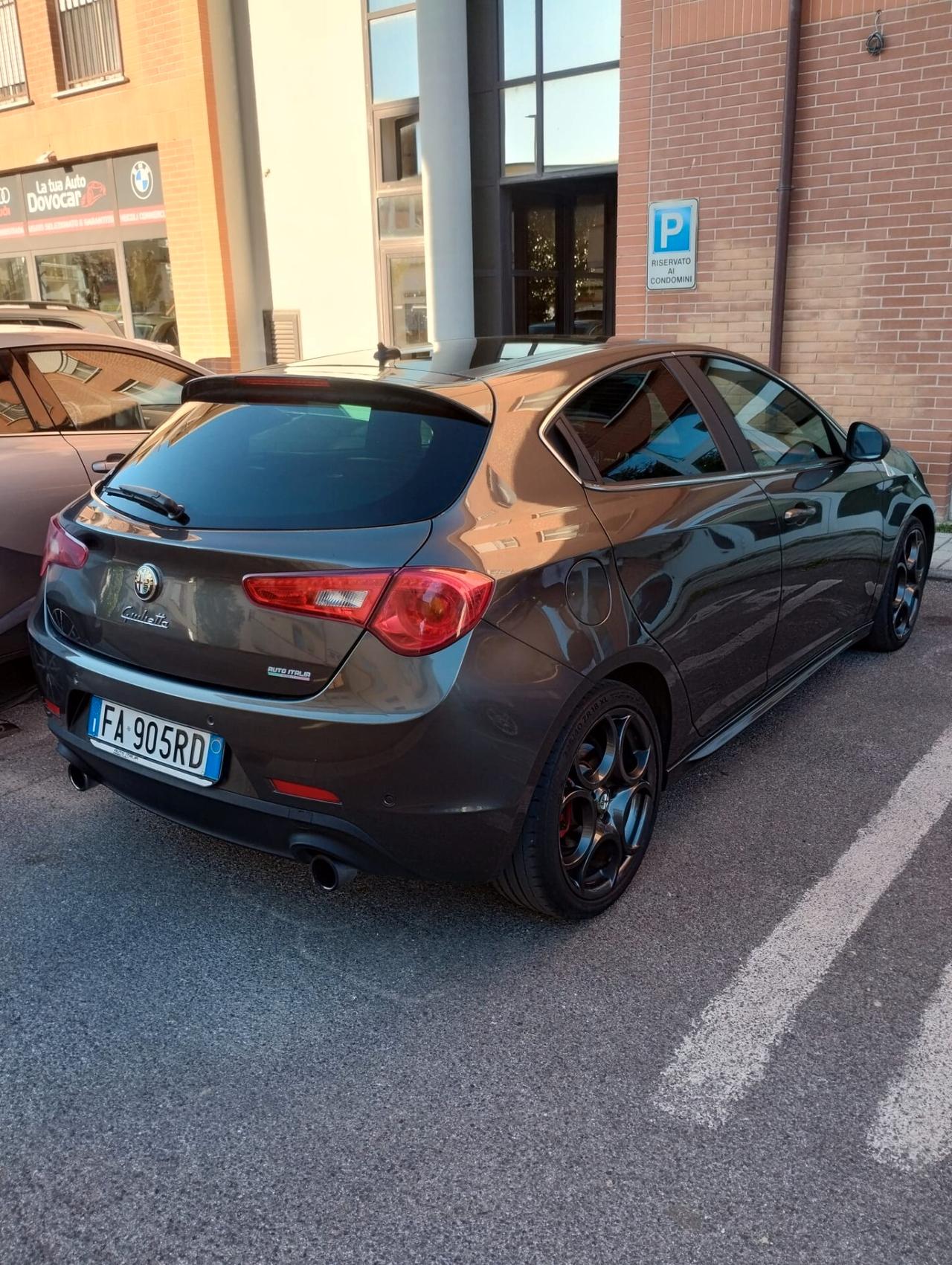 Alfa Romeo Giulietta 1750 Turbo TCT Quadrifoglio Verde