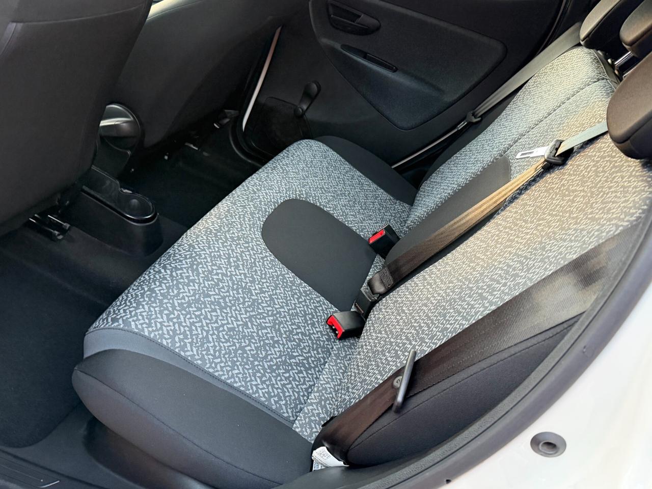 Lancia Ypsilon 1.2 69 cv. ELEFANTINO BLU