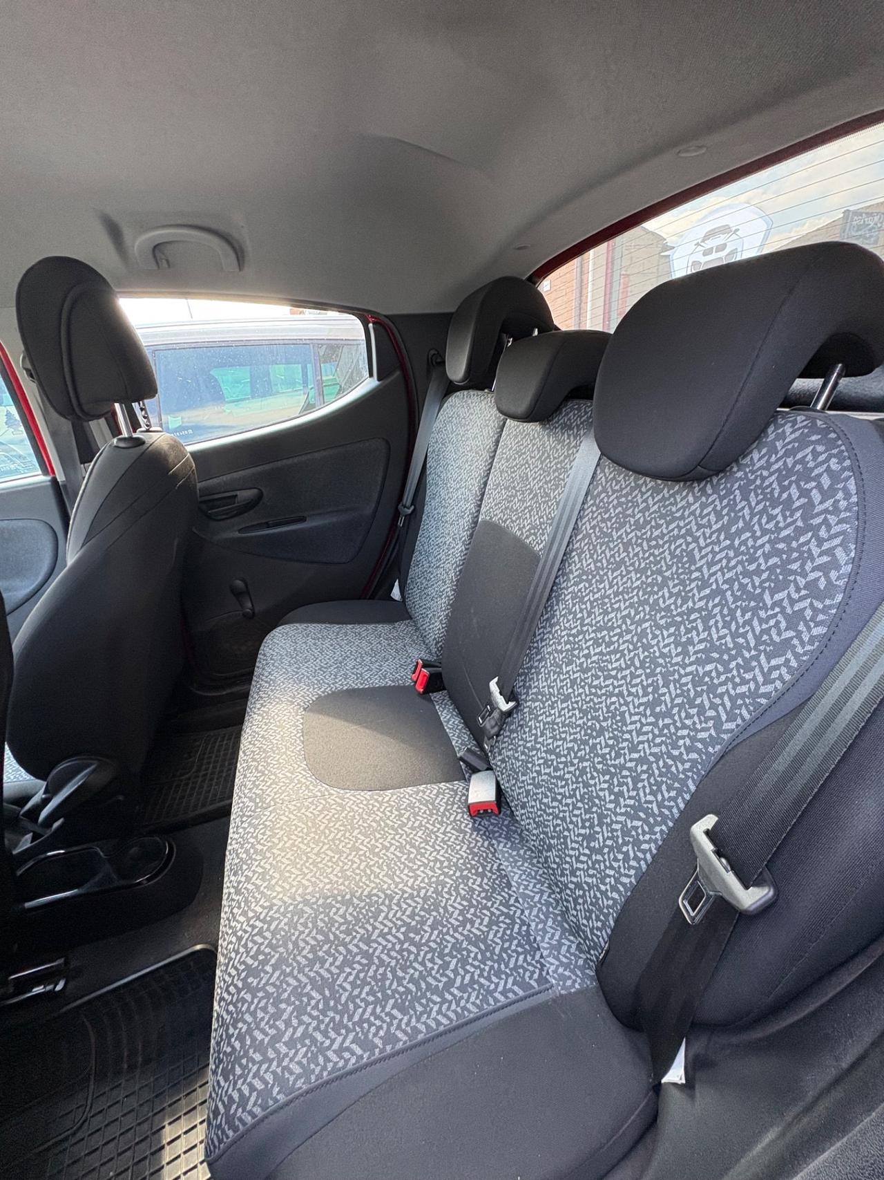 Lancia Ypsilon 1.2 69 CV 5 porte GPL Ecochic Gold