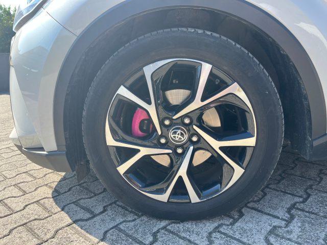 TOYOTA C-HR 1.8 Hybrid E-CVT Trend #Camera #CarPlay