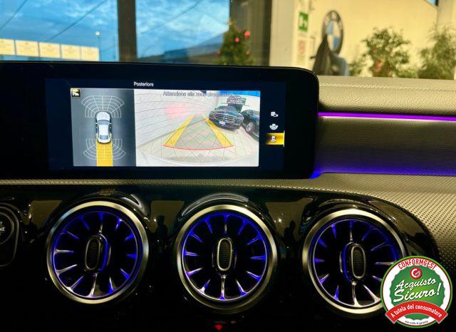 MERCEDES-BENZ CLA 200 d Automatic 4Matic Premium *TETTO*LUCI AMBIENTE*