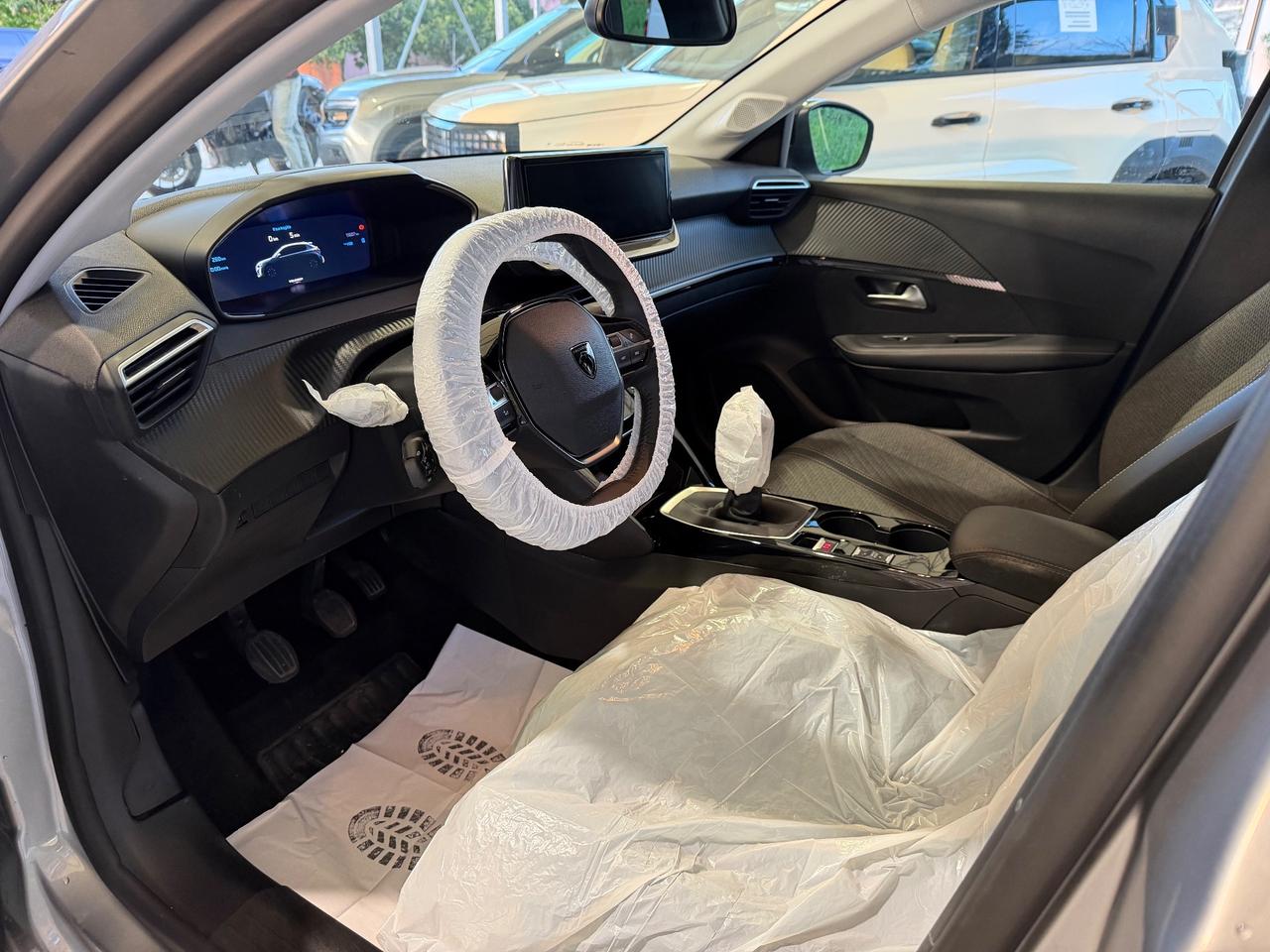 Peugeot 2008 PureTech 100 S&S Allure