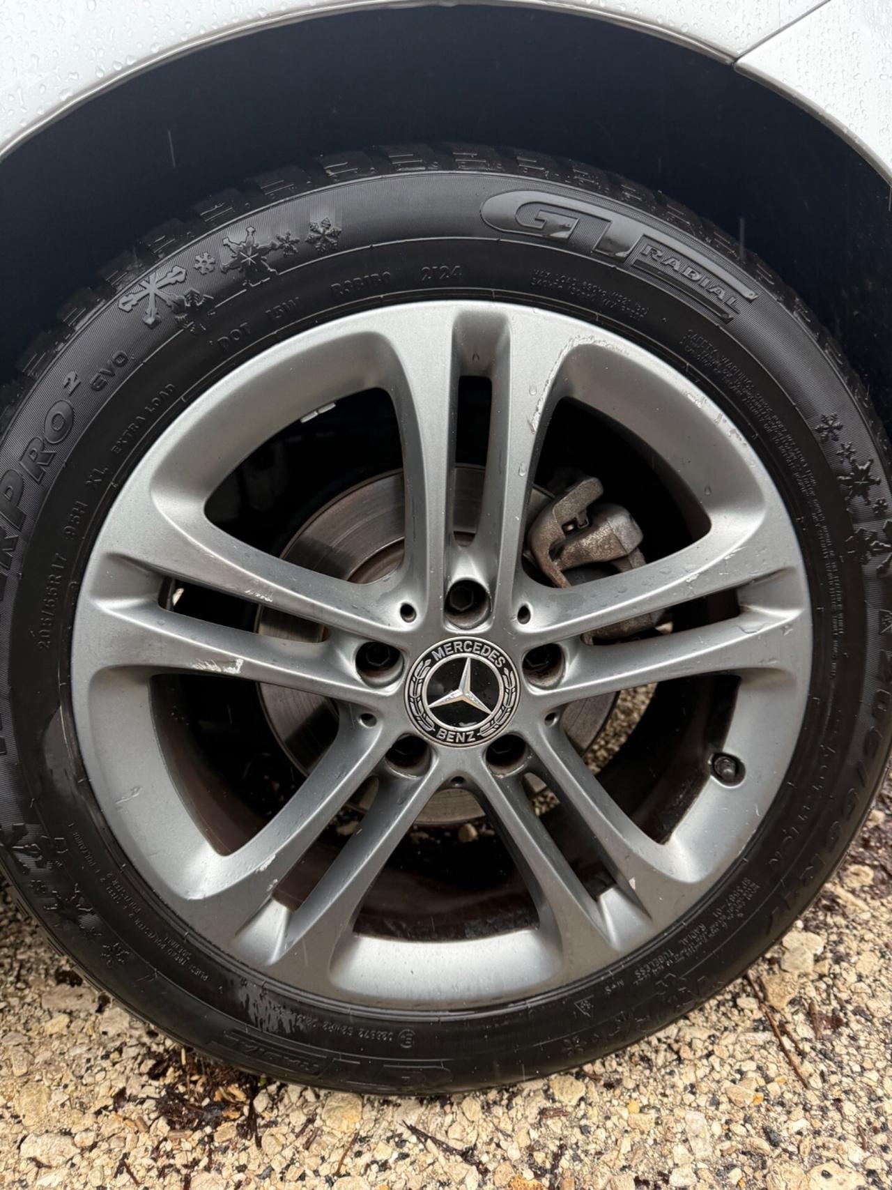 Mercedes-benz A 180 d Automatic Executive km cert.