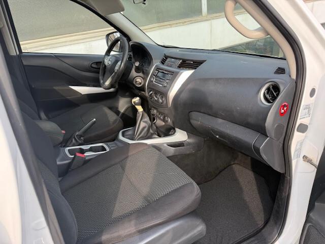 Nissan Navara 2.3 dCi 4WD Double Cab Manuale
