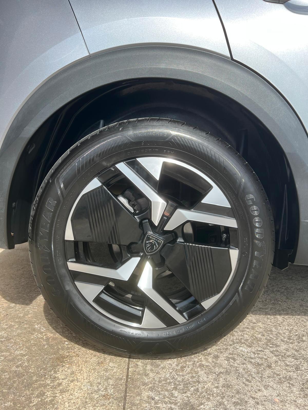 Peugeot 2008 BlueHDi 130 S&S EAT8 GT