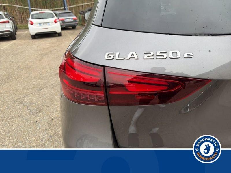 Mercedes-Benz GLA 250 E PLUG-IN HYBRID AUTOMATIC AMG line ADVANCED PLUS