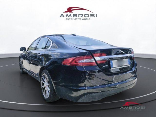 JAGUAR XF 2.2 D 190 CV - MOTORE ROTTO - PER OPERATORI DEL SE