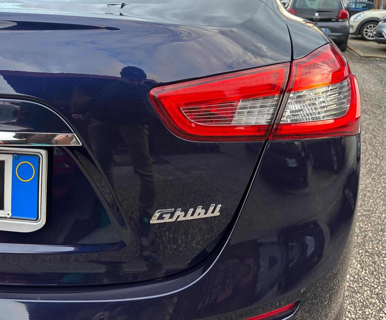 Maserati Ghibli V6 Diesel 275 CV Gransport