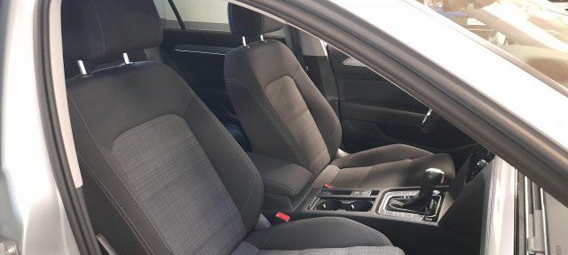 VOLKSWAGEN Passat Variant 2.0 TDI DSG Business