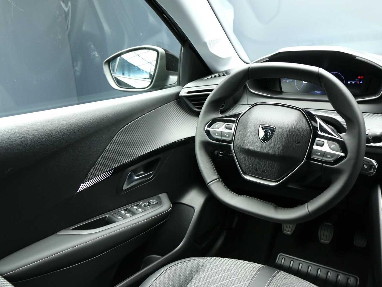 Peugeot 208 1.2 PureTech 100CV S&S 5p. Allur #9779