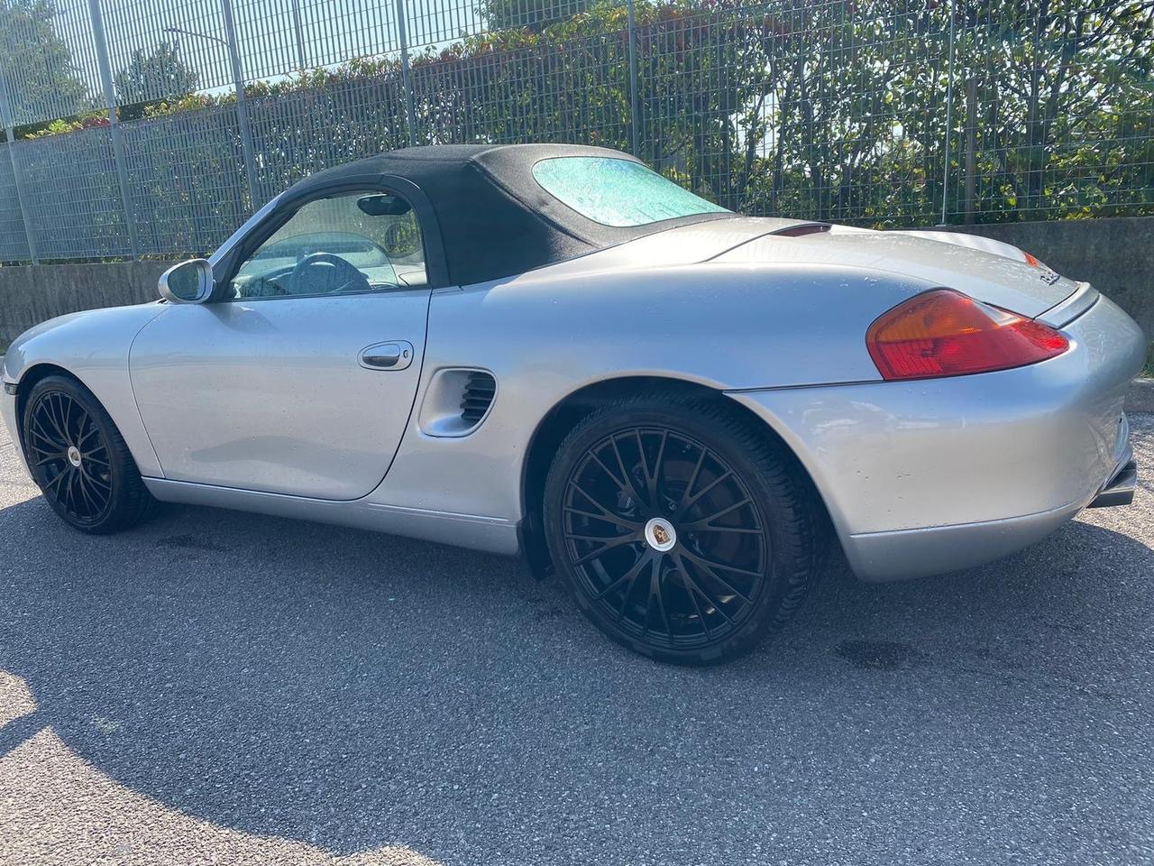 Porsche Boxster 2.5i 24V cat