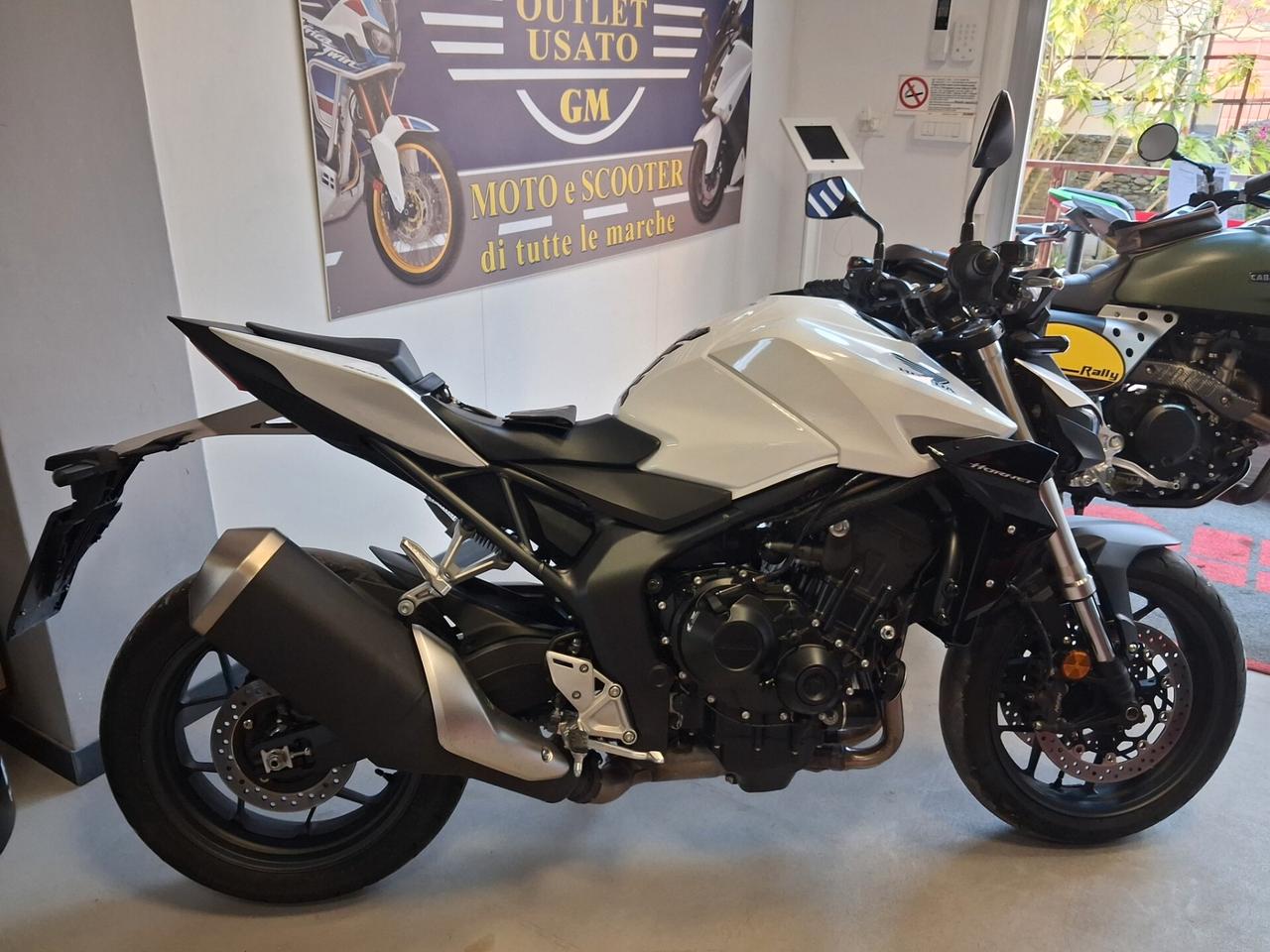 Honda Hornet ABS