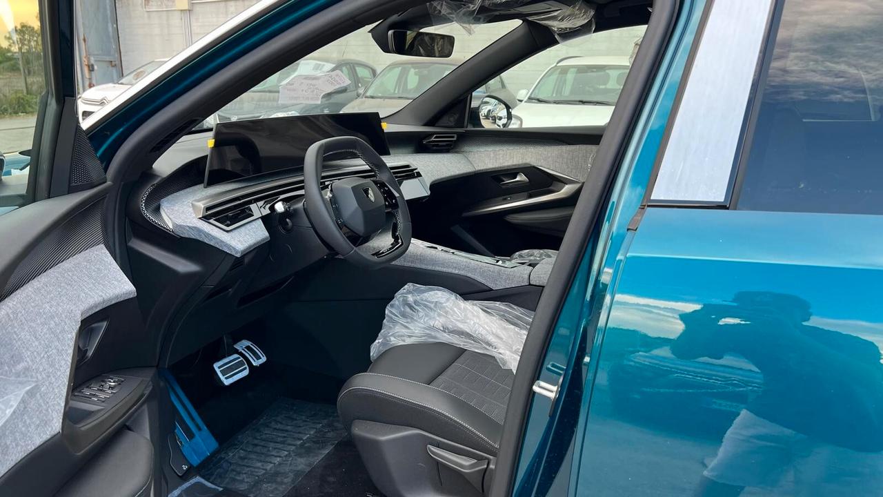 PEUGEOT 3008 HYBRID 145 E-DCS6 GT KM0 [RIF: 5425]
