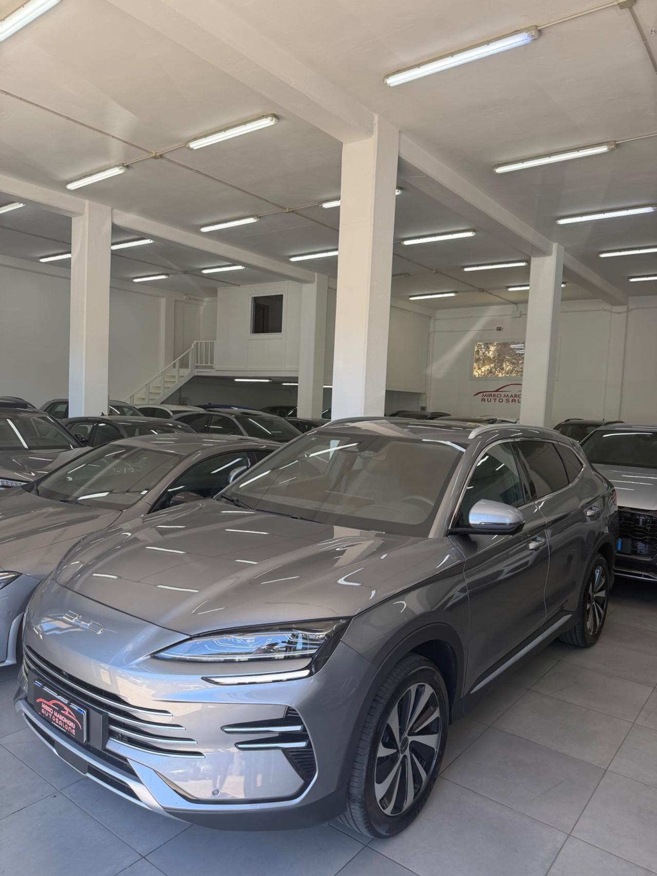 Byd Seal U DM-i 1.5 T 324 CV PHEV Design FINANZIABILE