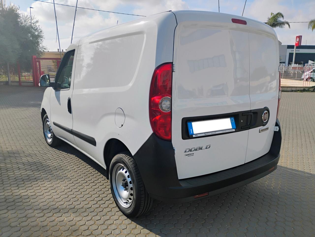 Fiat doblò cargo 1.6 MJ 3 Posti