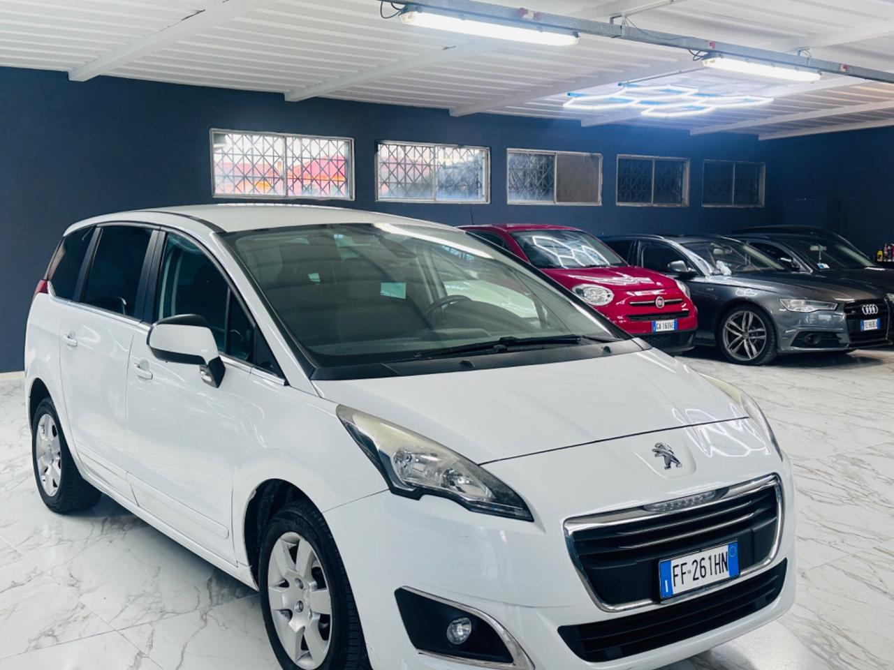 Peugeot 5008 BlueHDi 120 S&S Active Mix