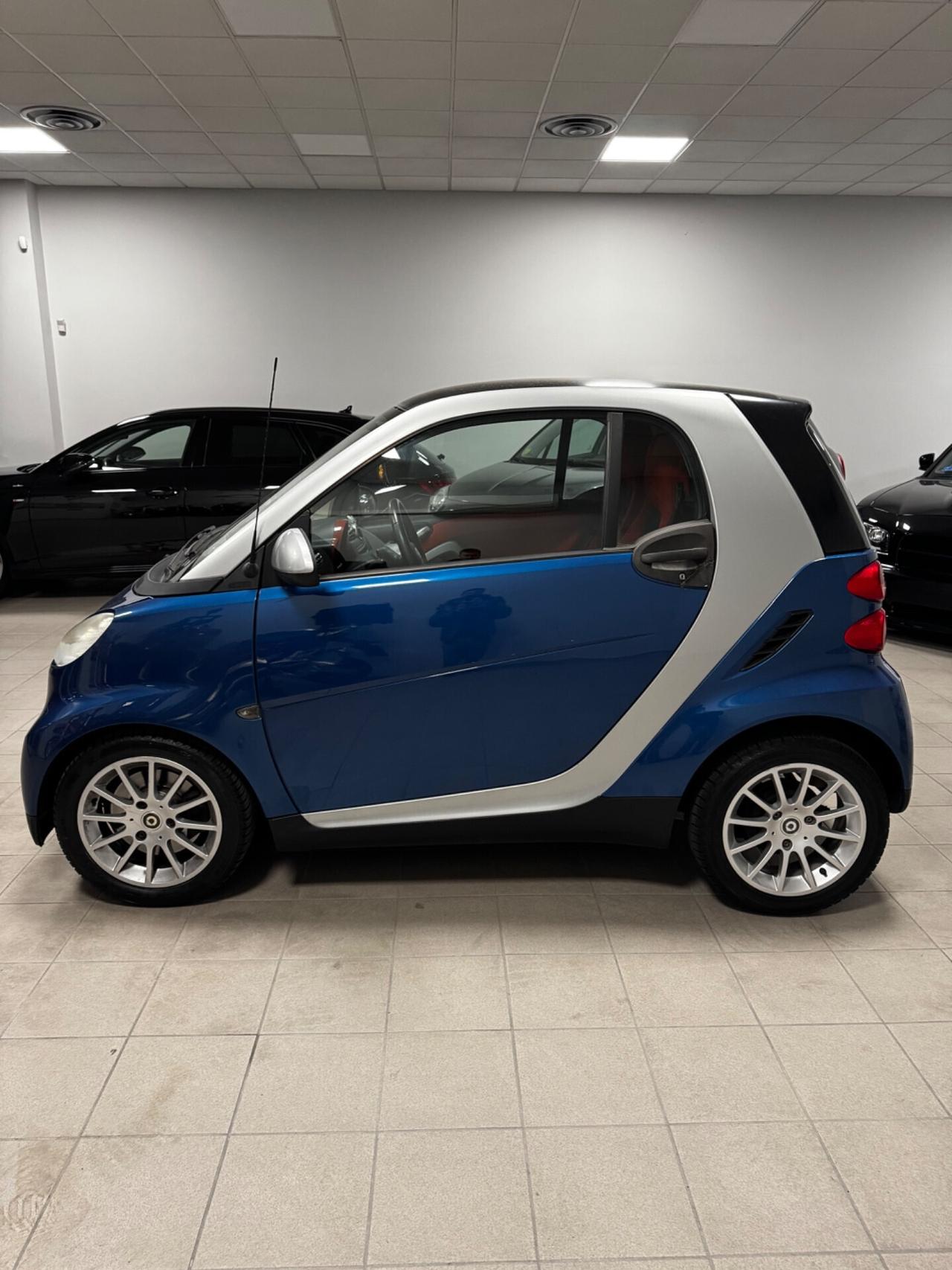 Smart ForTwo 1.0 mhd 71cv coupé