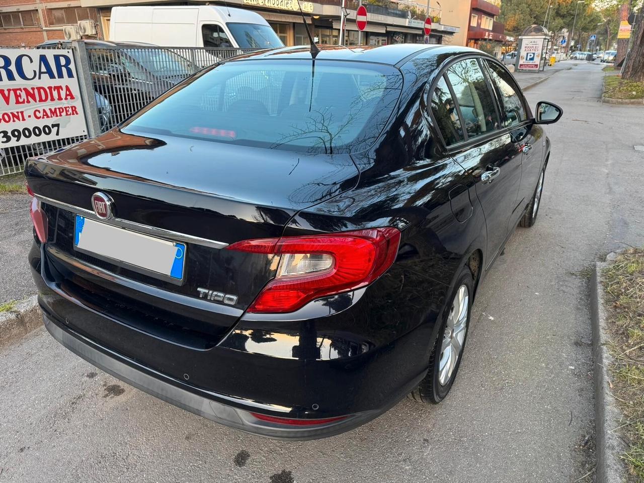 Fiat Tipo 1.3 Mjt 4 porte NEOPATEN GARANZIA 12 MESI