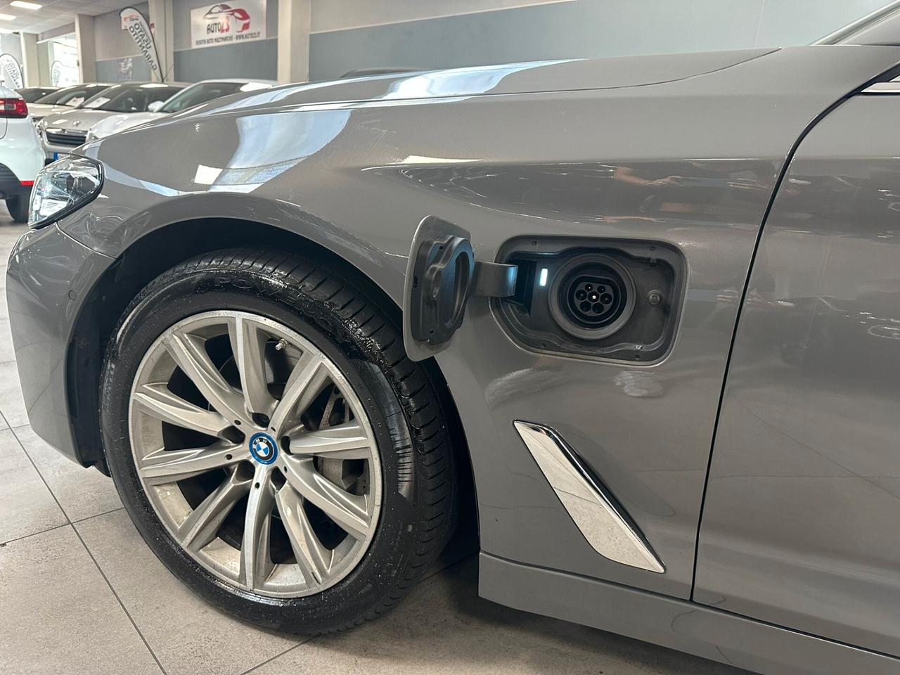 Bmw 3.0 hybrid 545e xDrive Luxury