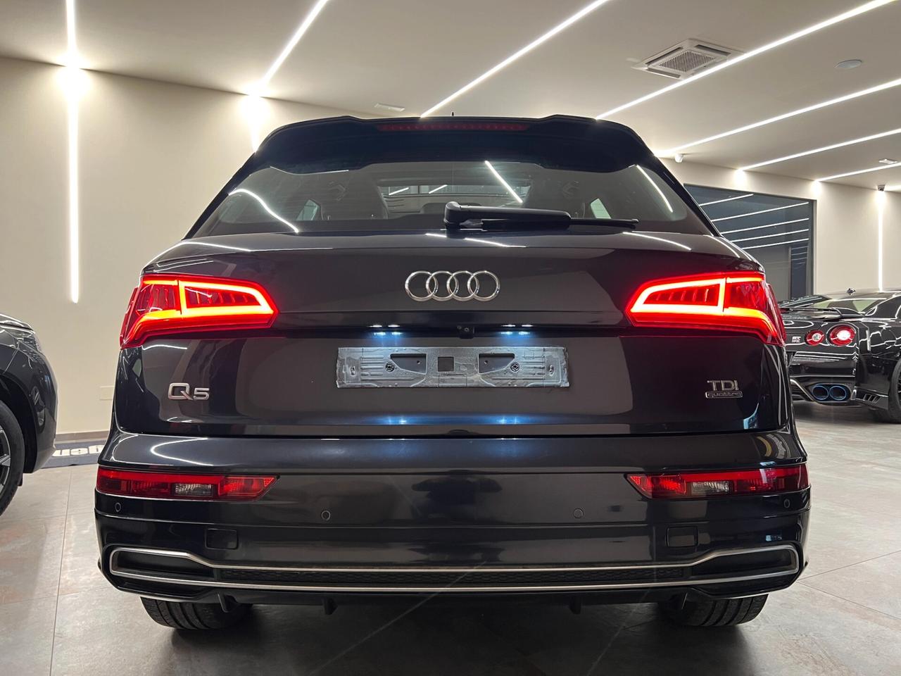 Audi Q5 2.0 TDI quattro S tronic line plus