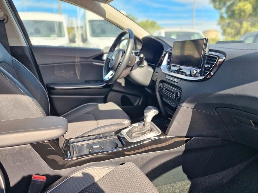 Kia Ceed 1.5 T-GDi 160 CV MHEV DCT SW Style