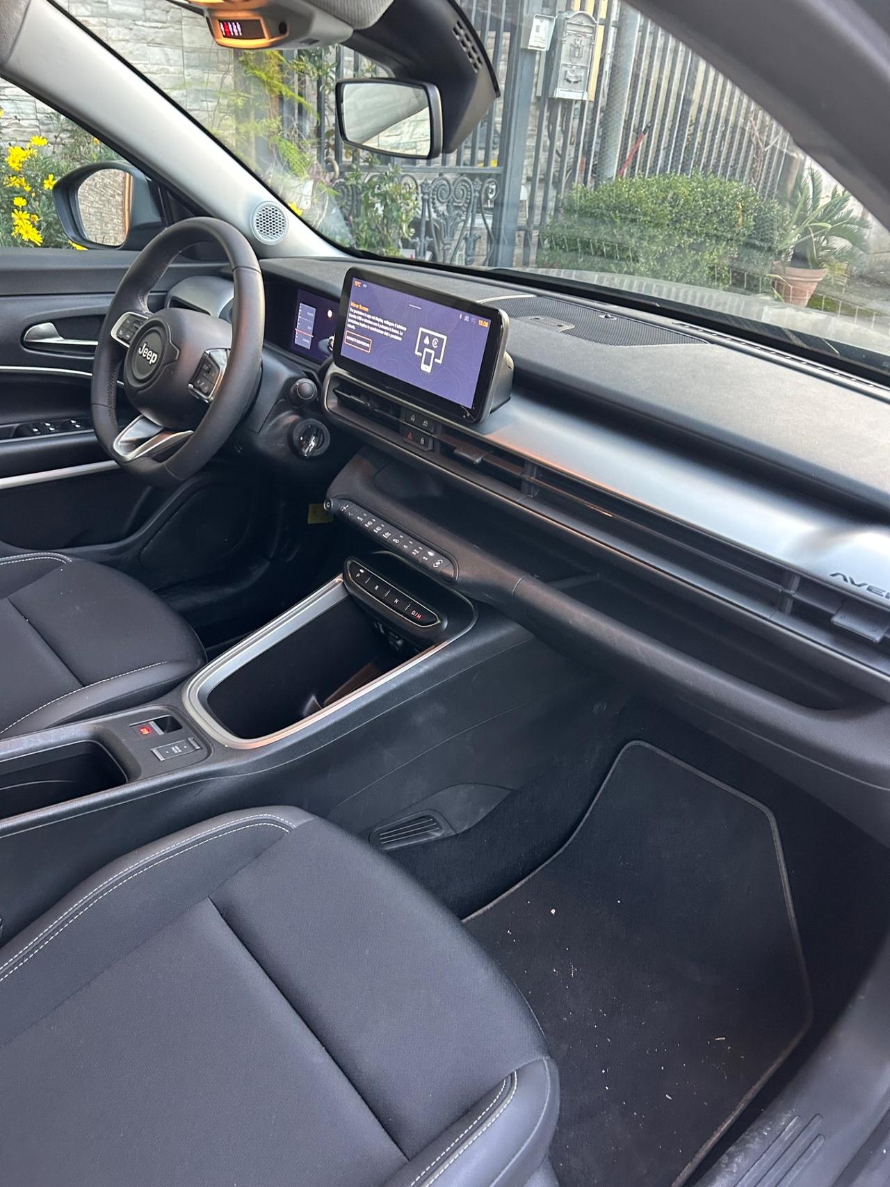 Jeep Avenger 1.2 Turbo 100 CV MHEV Altitude