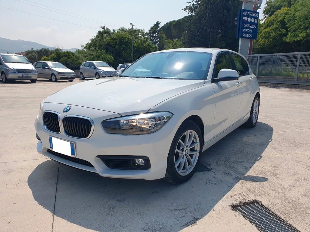 Bmw 118 118d 5p. Advantage