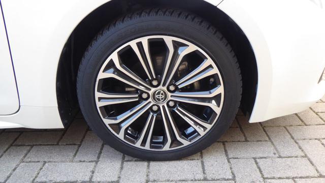 TOYOTA Corolla 1.8 Hybrid Style