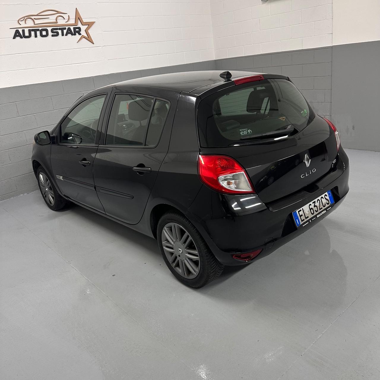 Renault Clio 1.5 dCi 75CV 5 porte Dynamique NEOPATENTATI