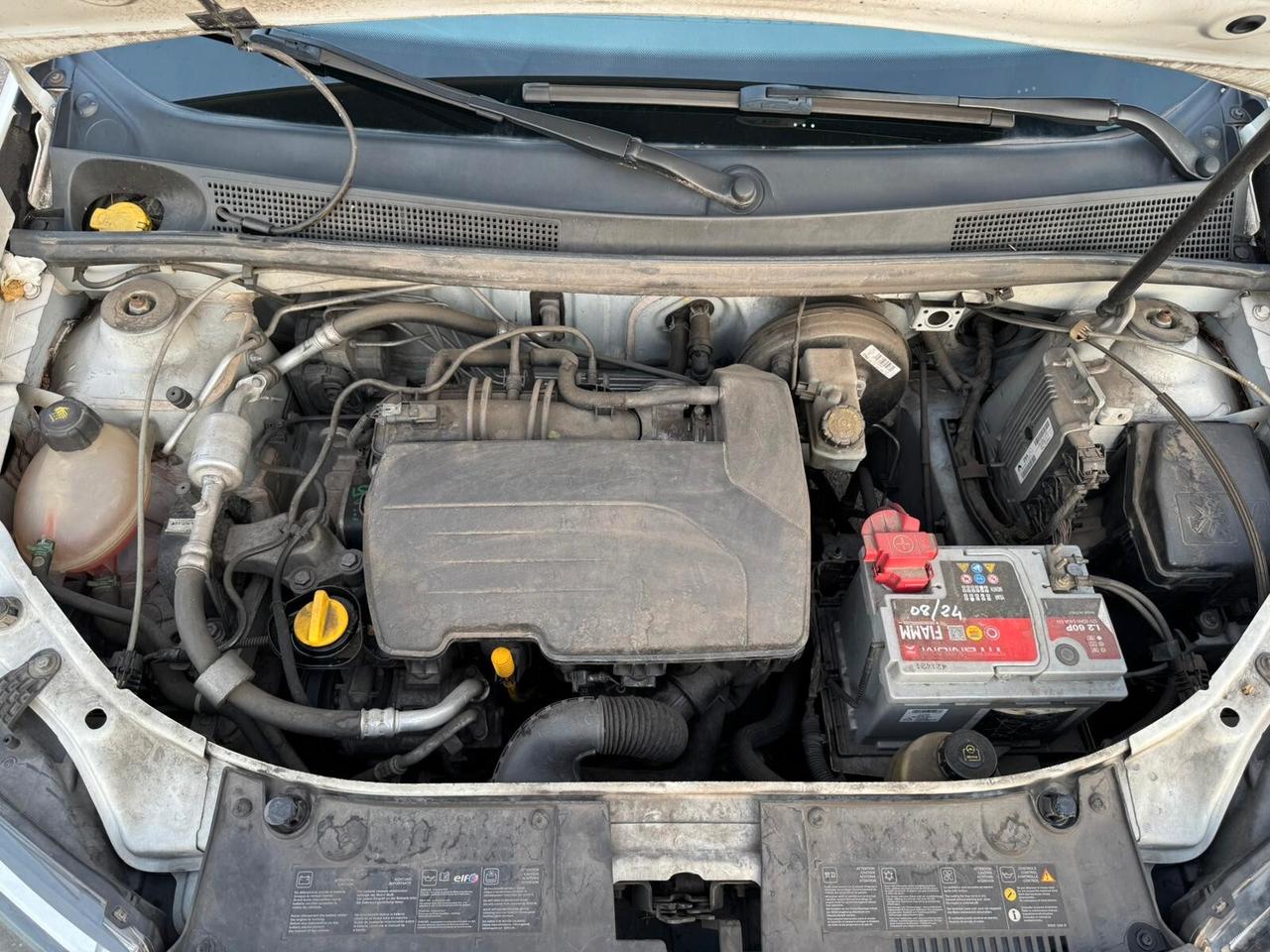 Dacia Sandero 1.2 75CV Lauréate