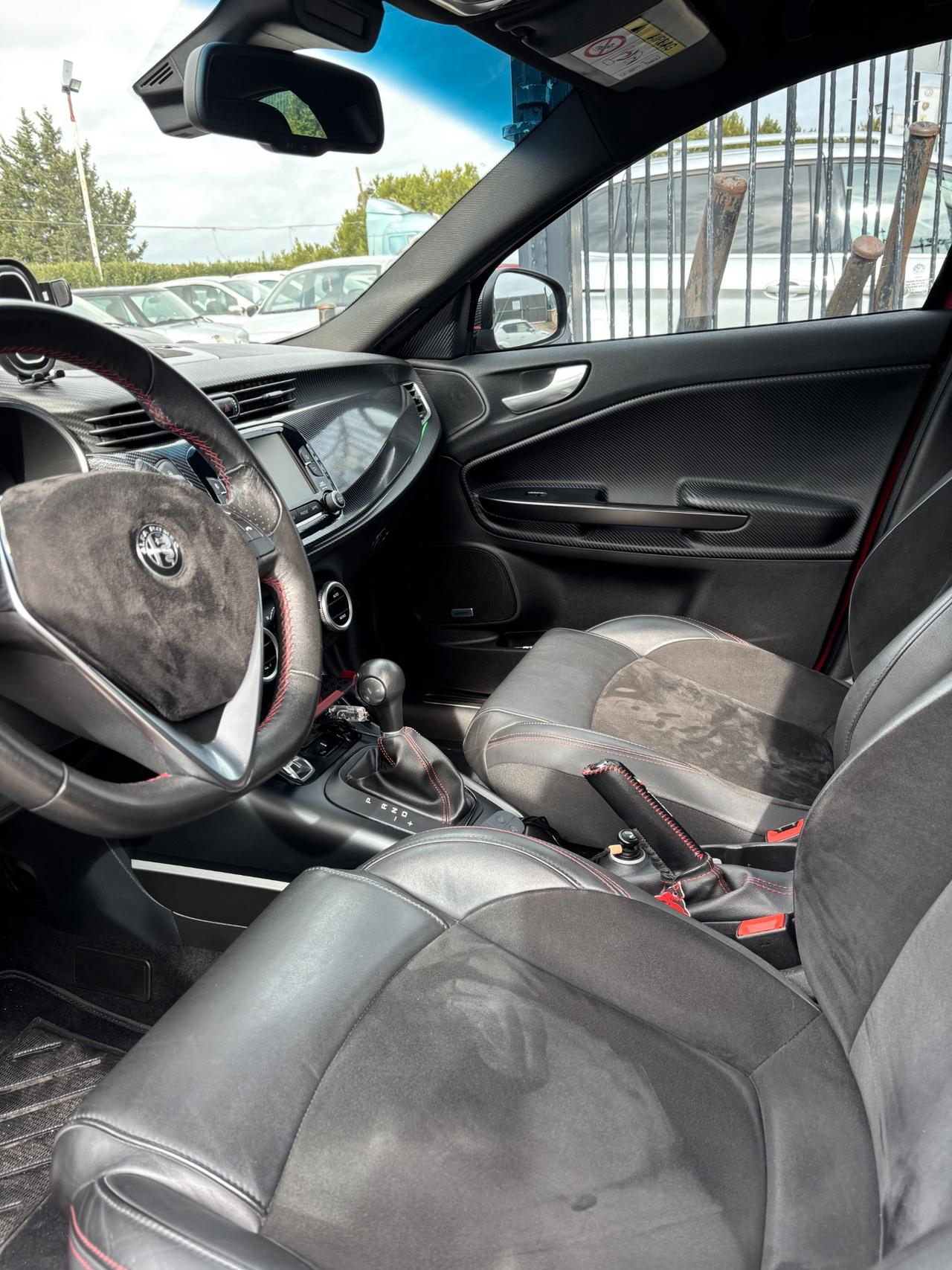 Alfa Romeo Giulietta 1750 turbo Veloce 240cv tct