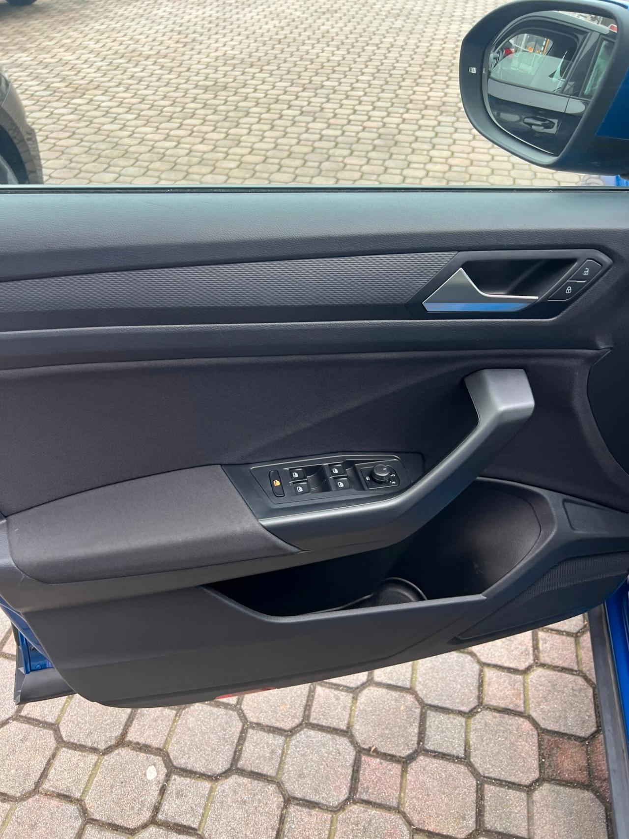 Volkswagen T-Roc 1.0 TSI Life