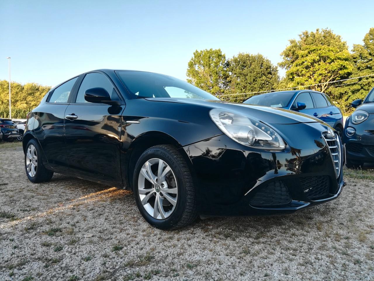 ALFA ROMEO - Giulietta - 1.6 JTD 105 CV - NEOPATENTATI - FINANZIABILE