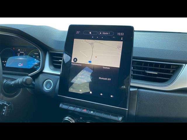 Renault Captur 1.6 E-TECH Hybrid Techno 145 auto