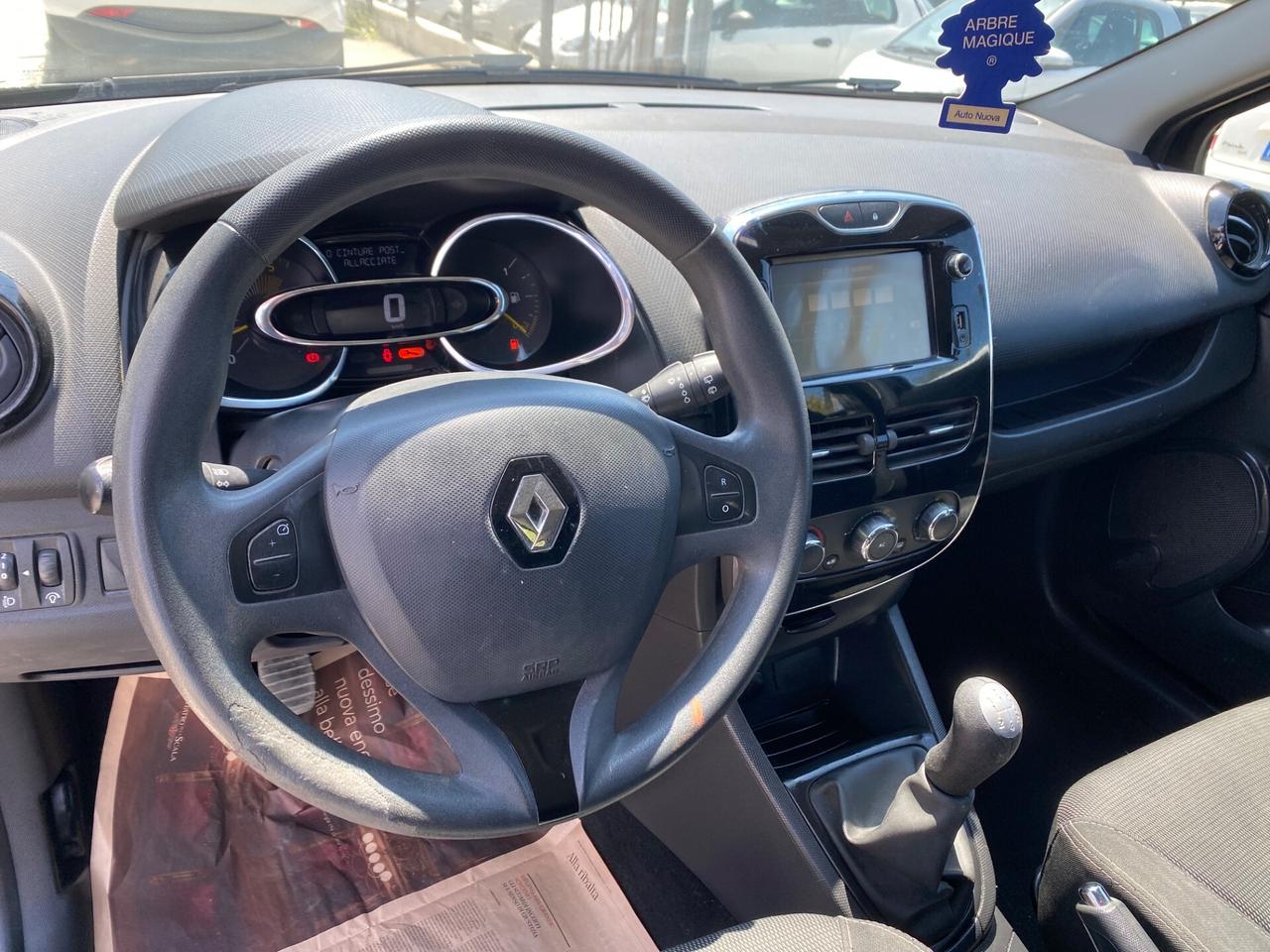 Renault Clio 1.5 dCi 8V 90CV GANCIO DI TRAINO