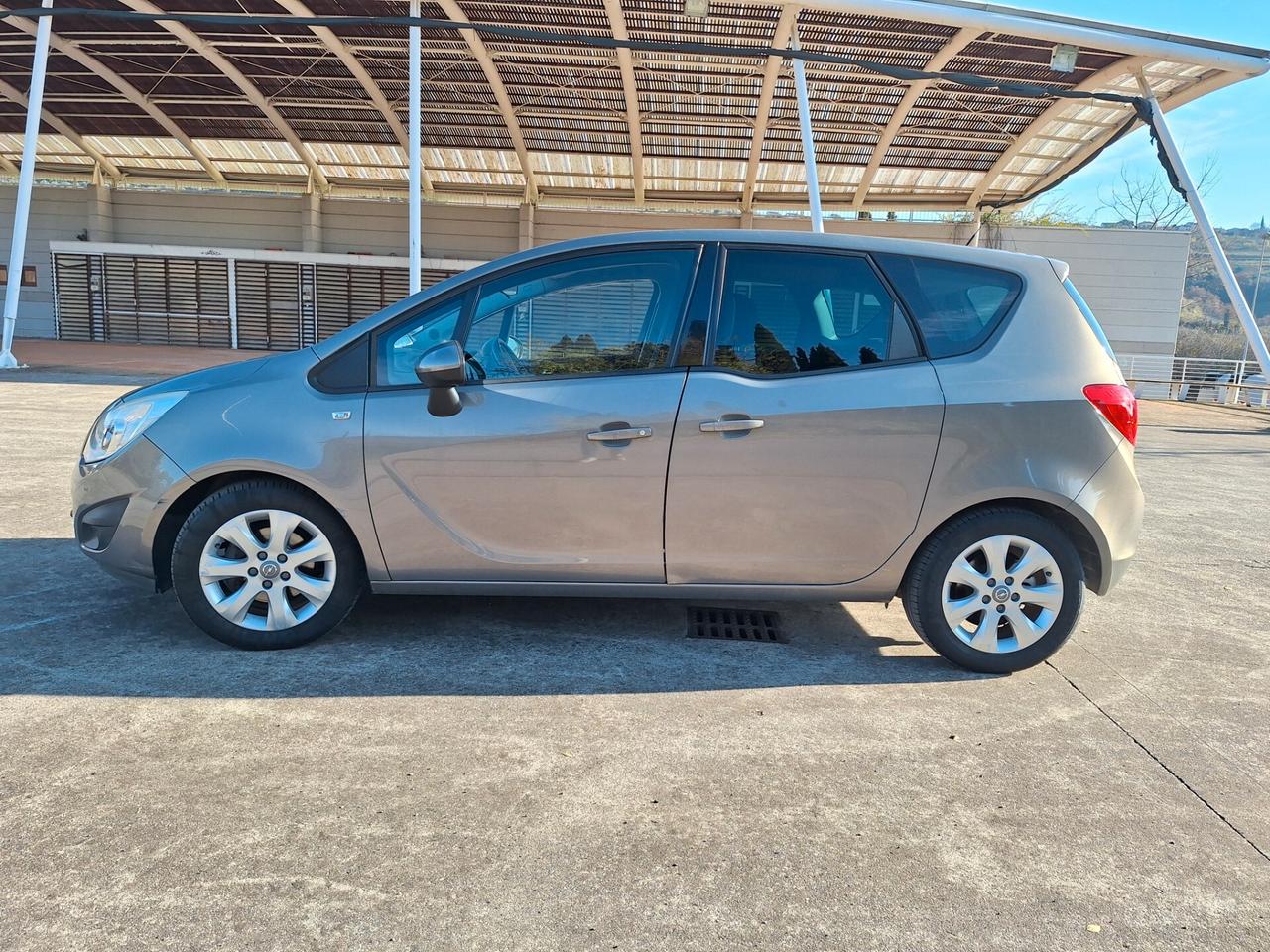 Opel Meriva 1.3 CDTI 95CV NEOPATENTATI