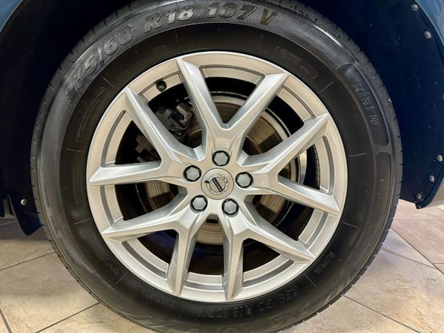 VOLVO XC60 D4 AWD UNIPRO PELLE NAVI FULL LED
