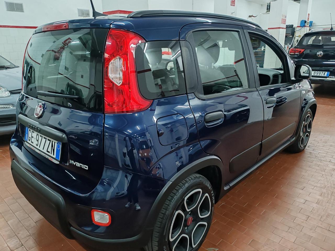 Fiat Panda 1.0 hybrid City Life70cv 5p.ti CARPLAY