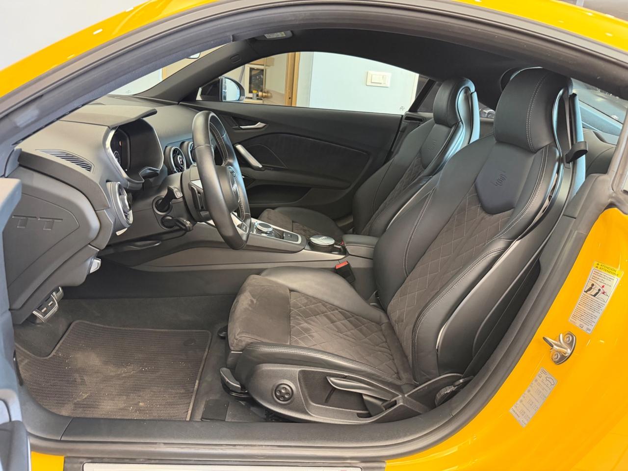 AUDI TT 3ï¿½ SERIE TTS COUPï¿½ 2.0 TFSI 310 CV QUATTRO S TRONIC ( 12/2014 ) Valore di listino: € 57800