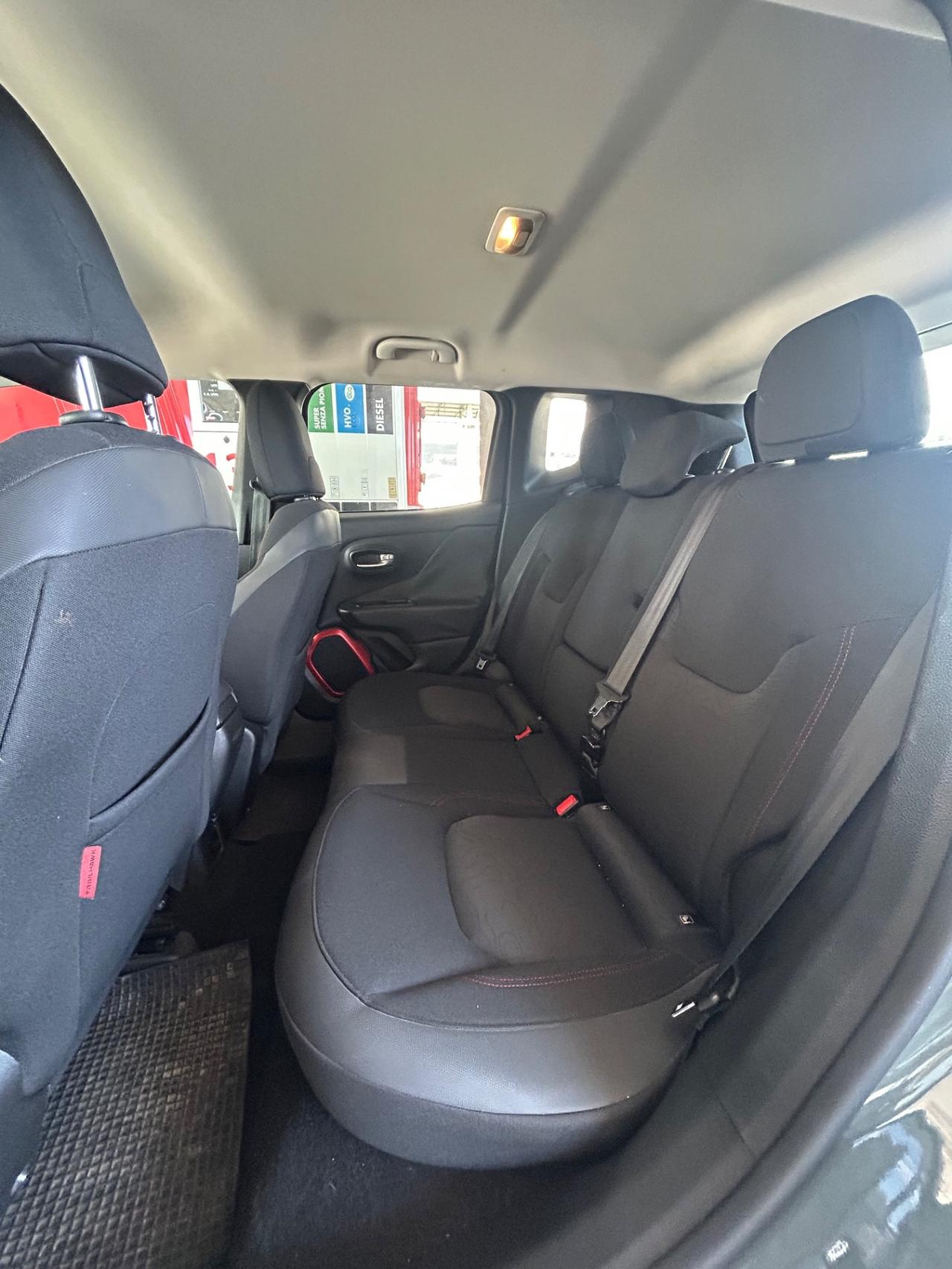 Jeep Renegade 2.0D 170CV 4x4 Trailhawk