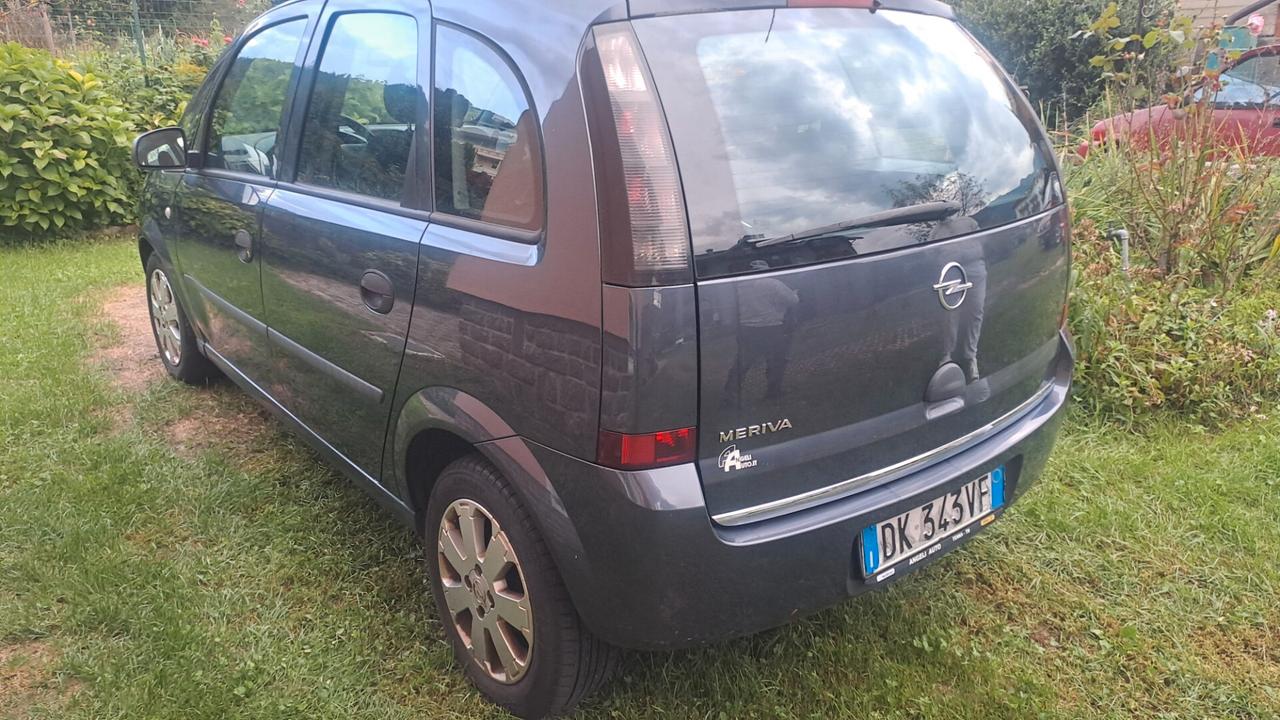 Opel Meriva 1.4 16V Cosmo