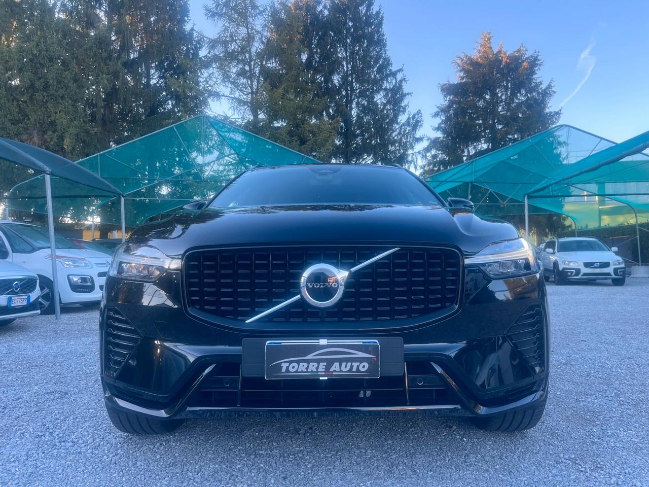 Volvo XC60 B4 automatico Plus Dark N1