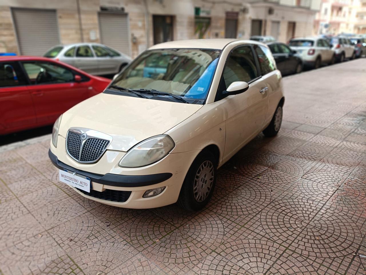 LANCIA YPSILON 1.2-VISTA E PIACIUTA-NEOPATENTATI-Euro1699